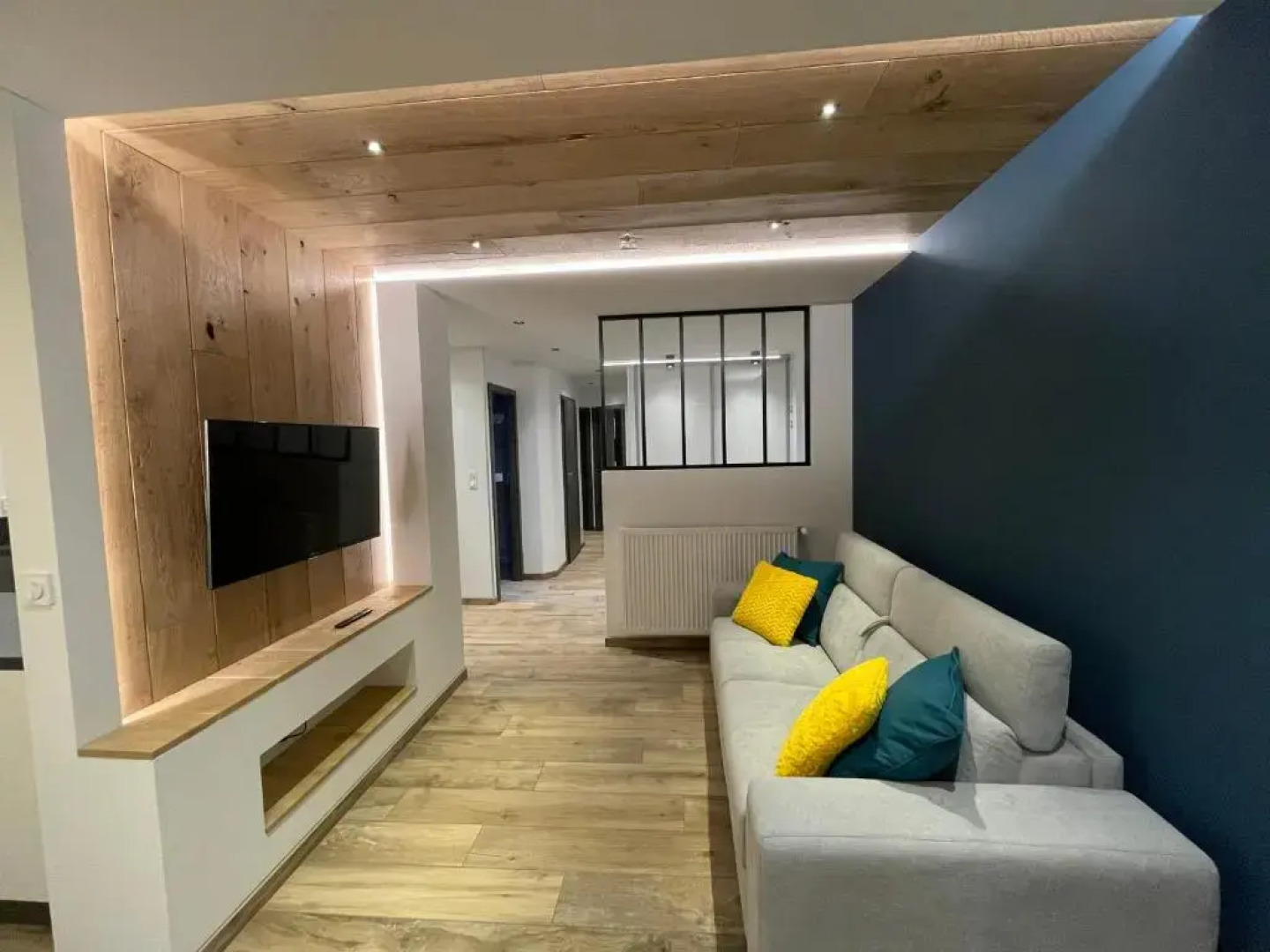 Bel appartement T3 75m² entièrement rénové.