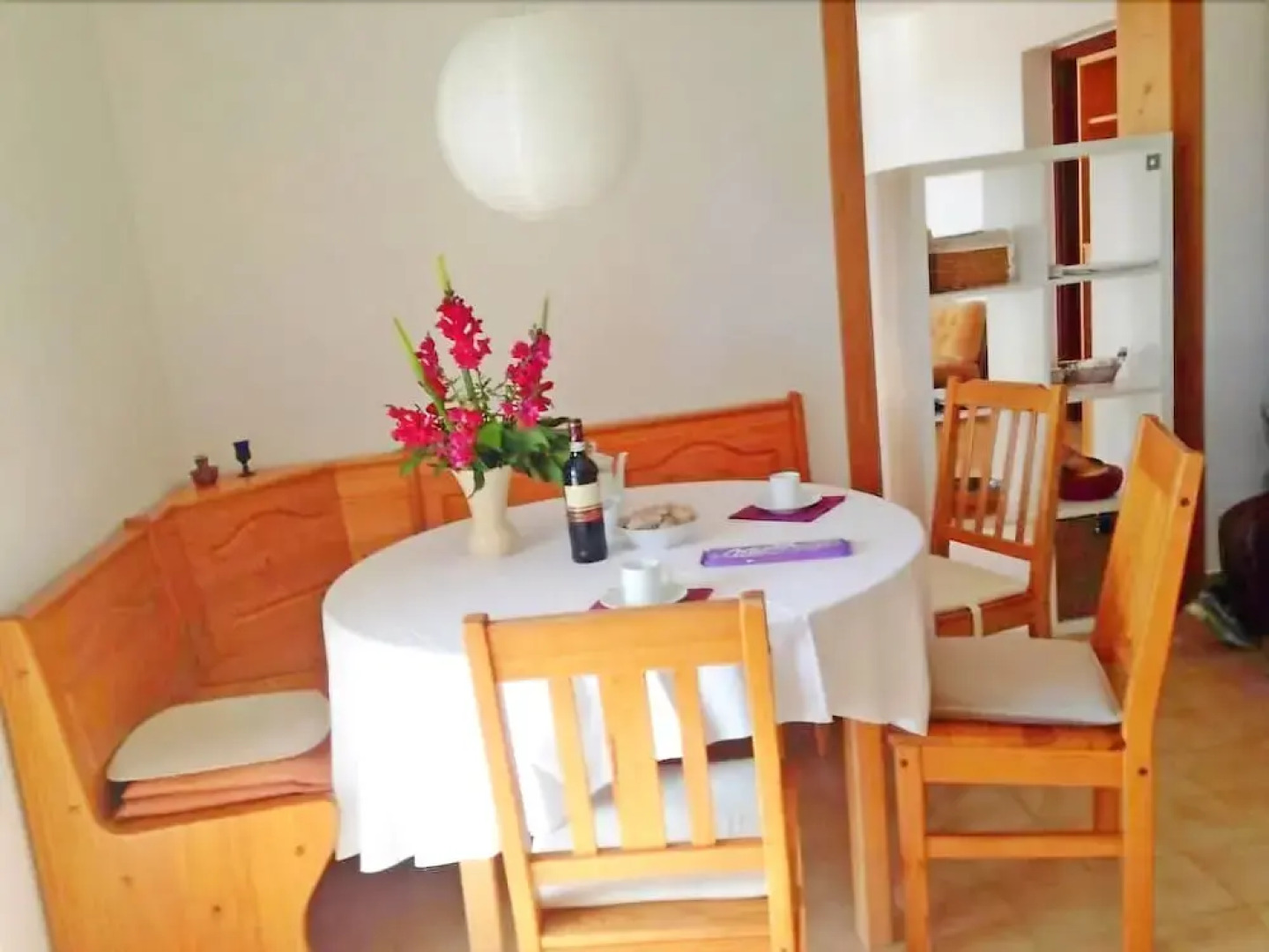 Apartments and Rooms Mladenka