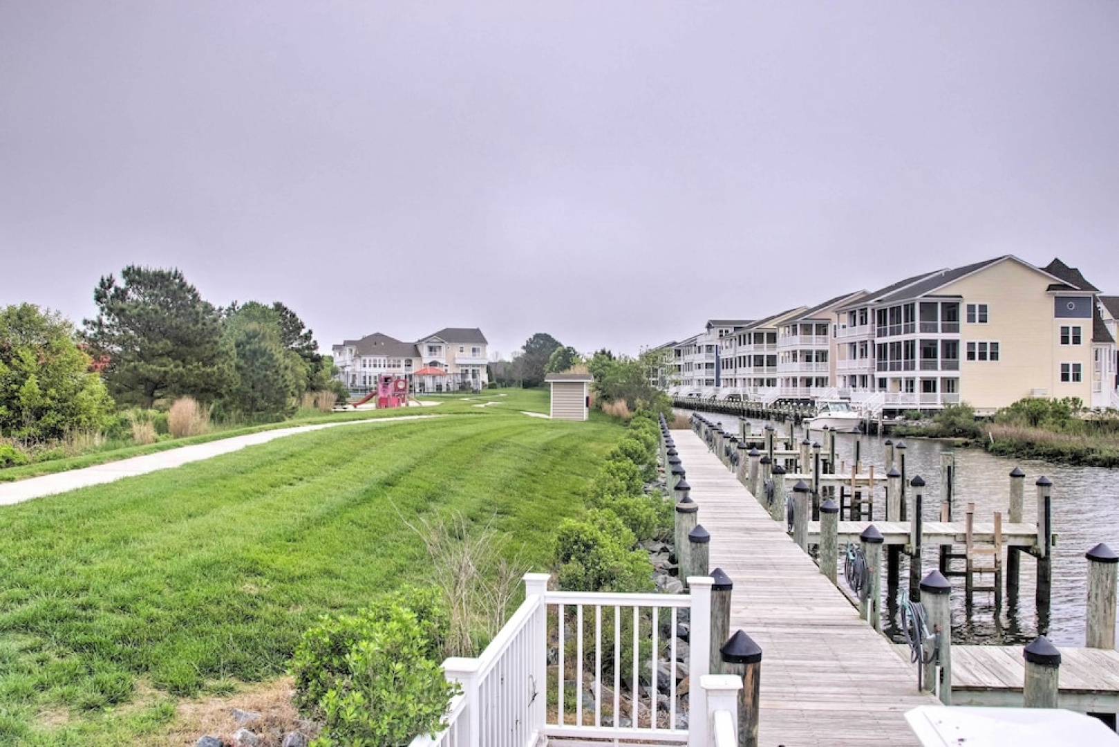 Pet-friendly Ocean View Condo w/ Community Perks!