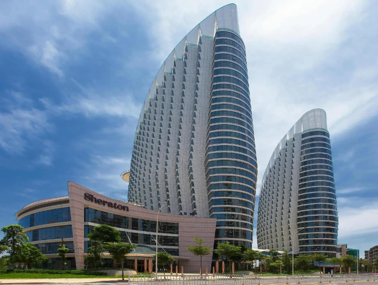 Sheraton Zhanjiang Hotel
