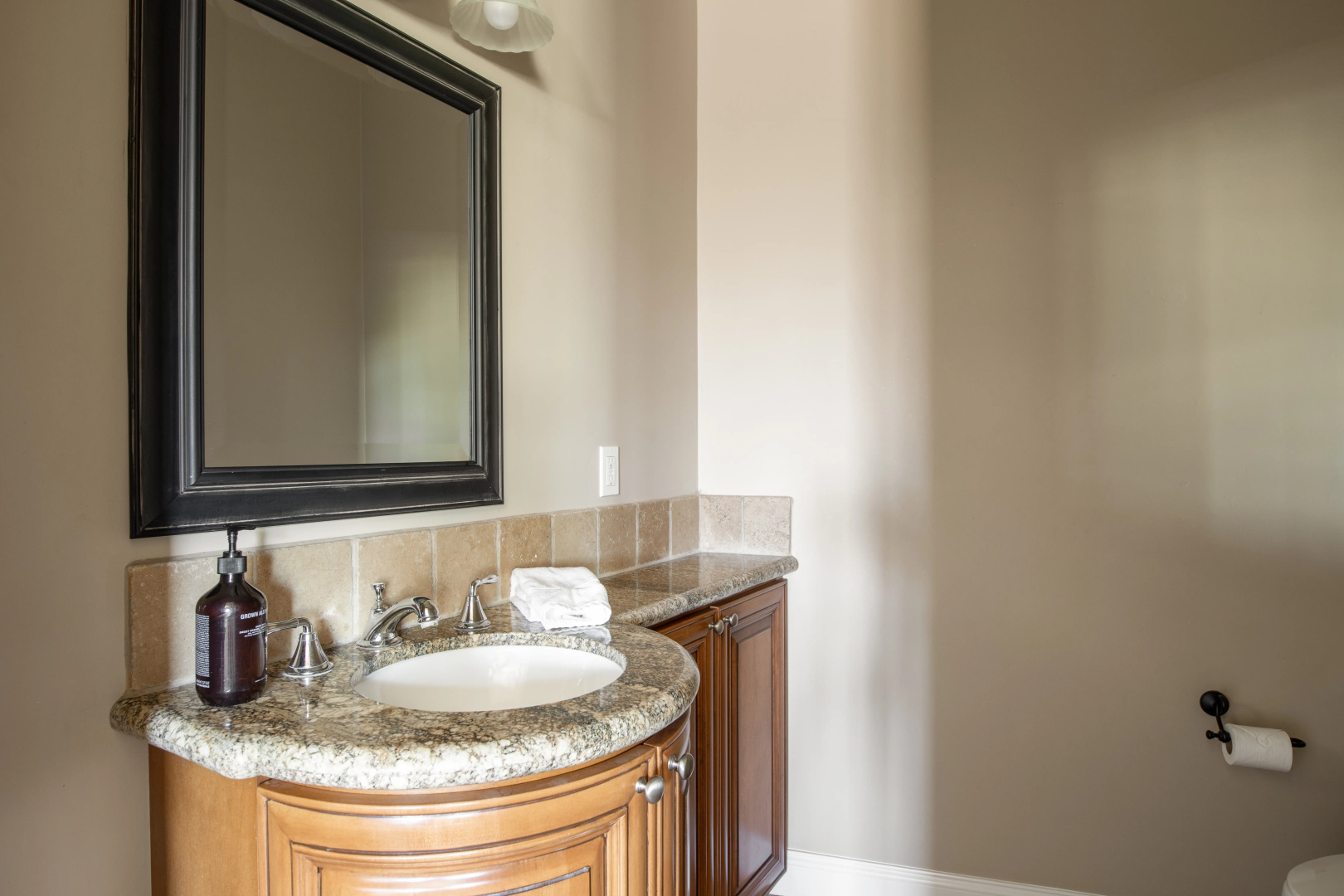 Sangiovese By Avantstay Spectacular Estate w/ Pool, Hot Tub & Putting Green