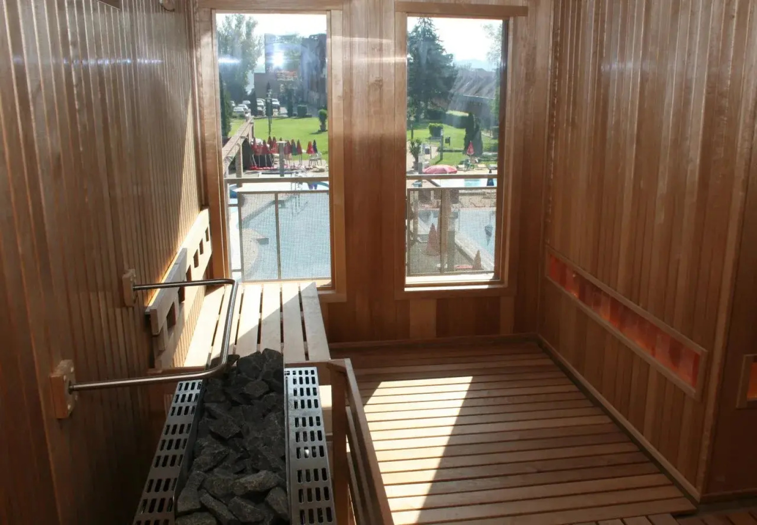 Holiday Beach Budapest Wellness & Conference Hotel