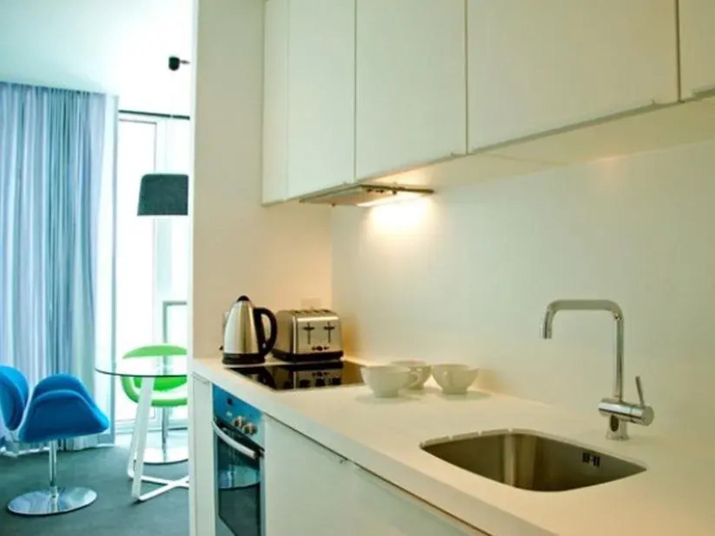 Staying Cool At Rotunda, Birmingham - Serviced Apartments