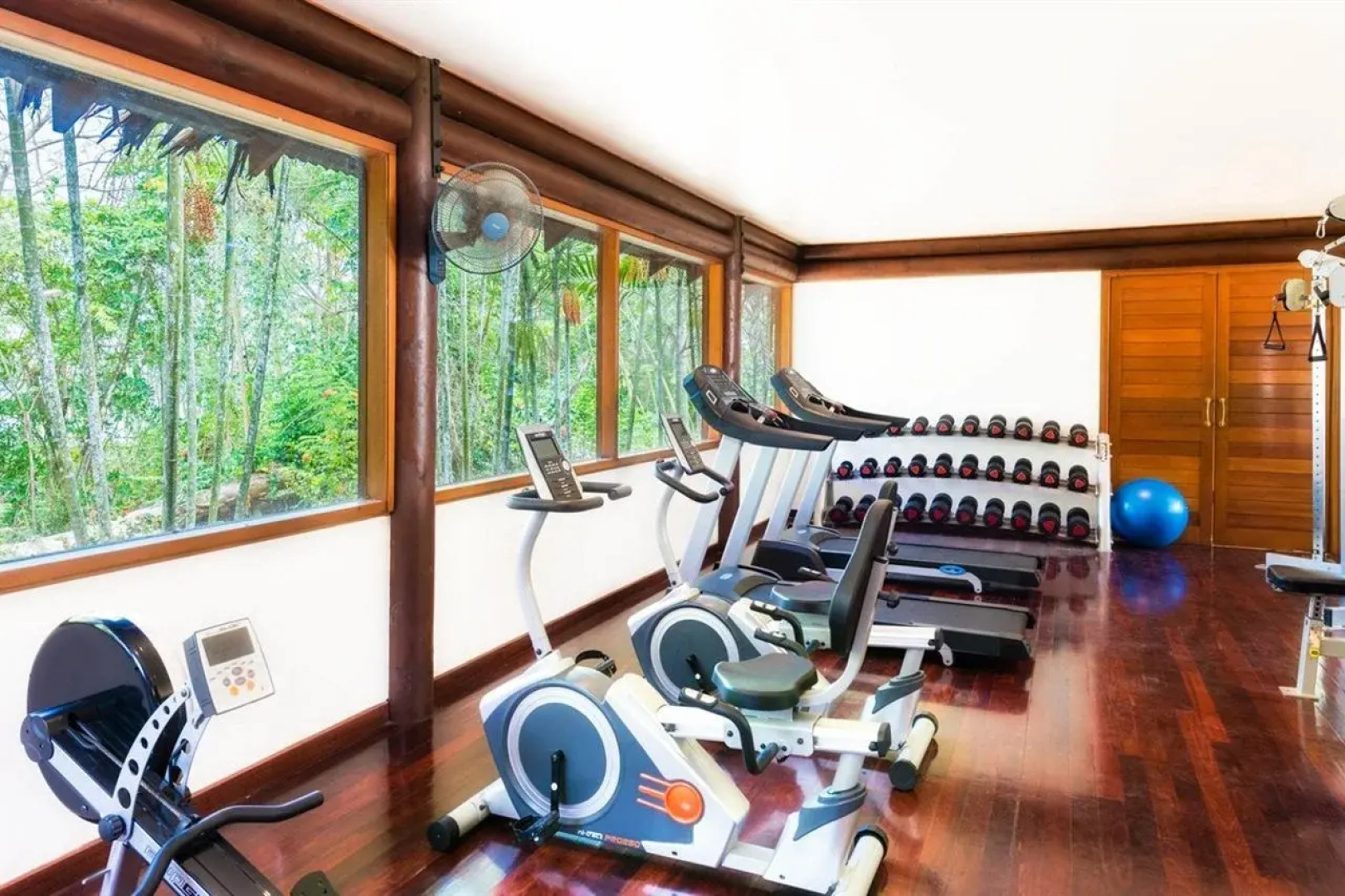 Sheraton Samoa Beach Resort