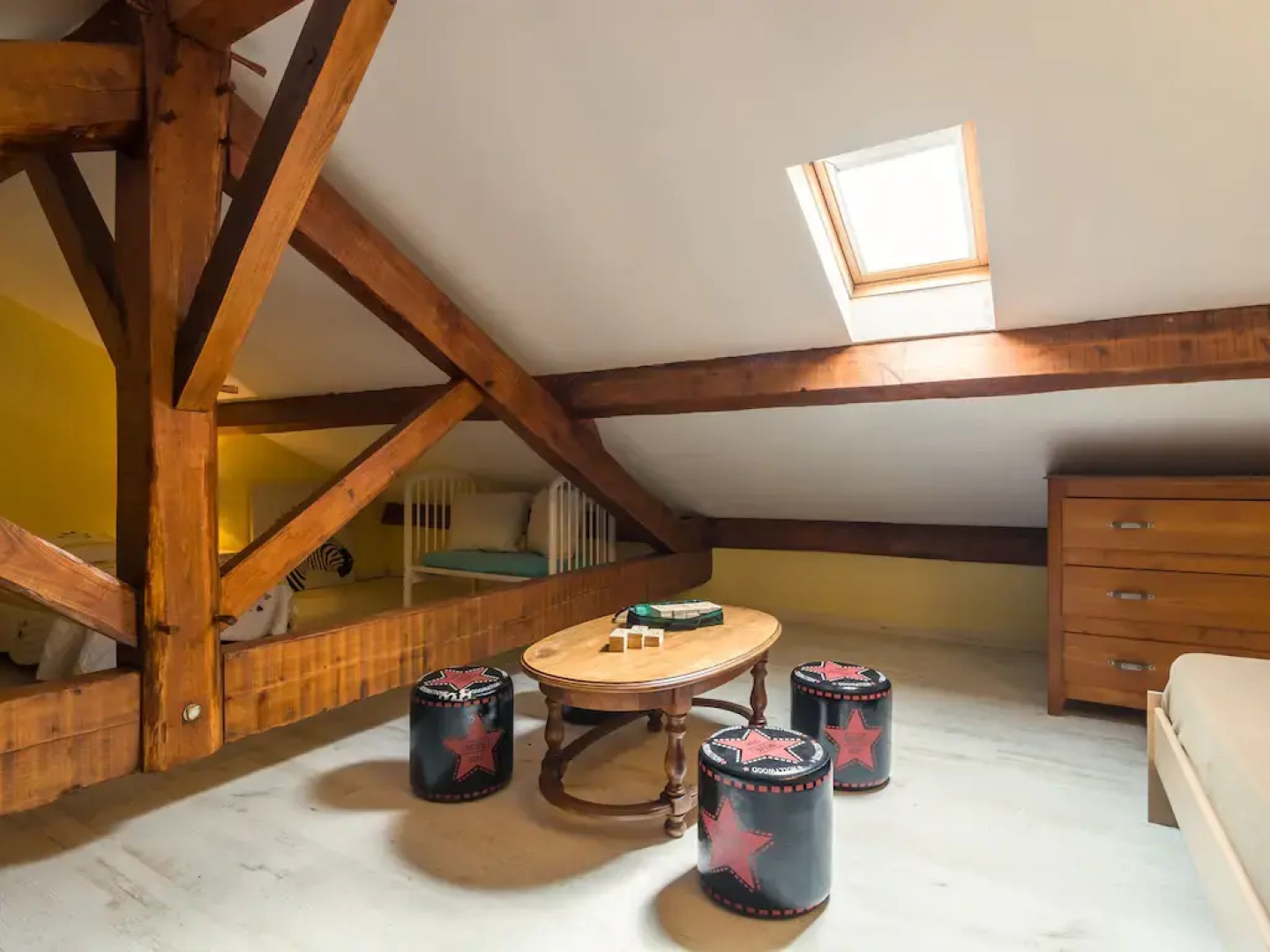 Quaint Holiday Home in Blanquefort-sur-Briolance with Private Pool