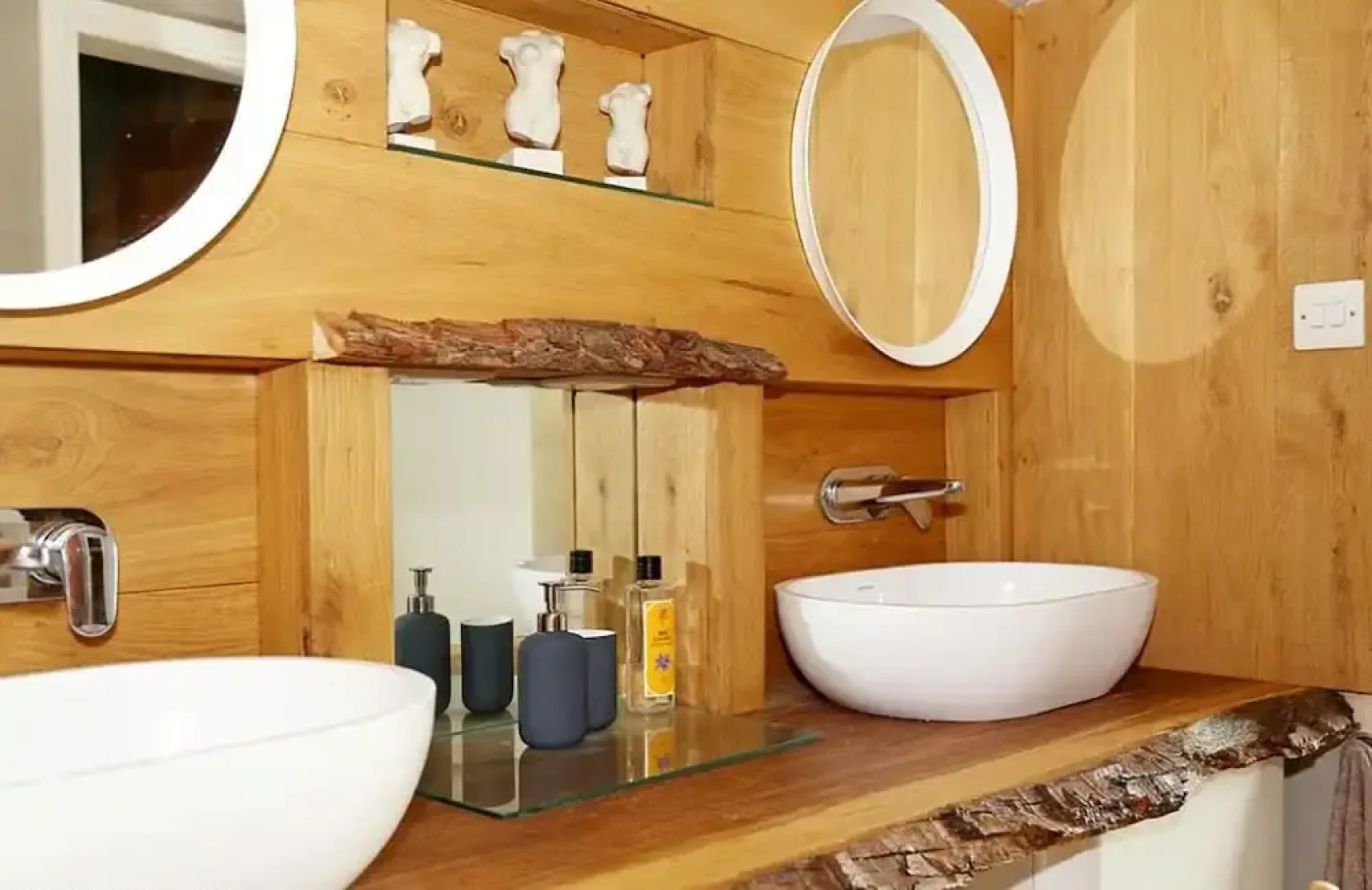 Poundgate Park Holiday House