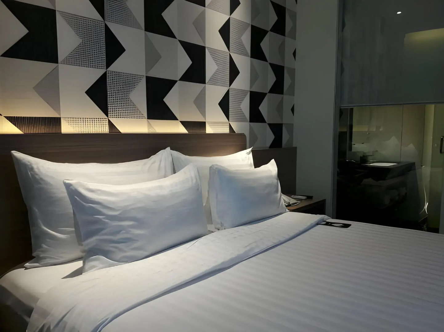 Luminor Hotel Pecenongan Jakarta by WH