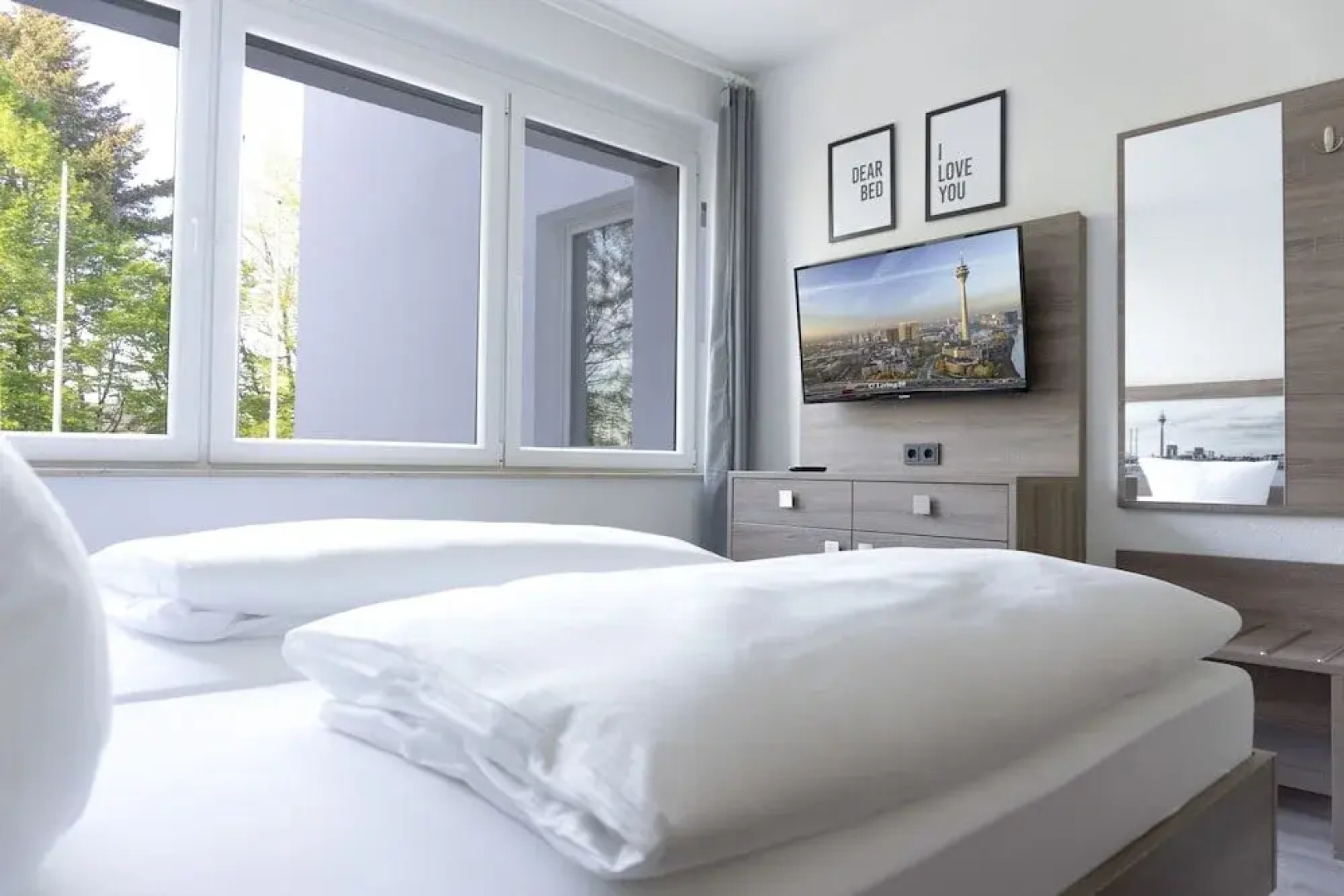 Boardinghouse Living 28