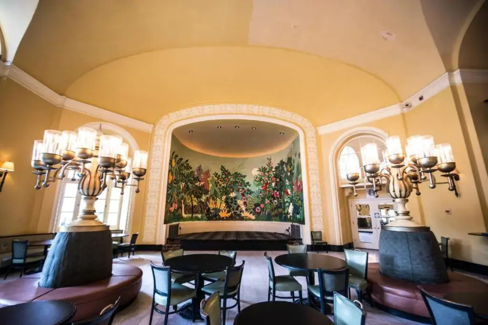 Arlington Resort Hotel and Spa