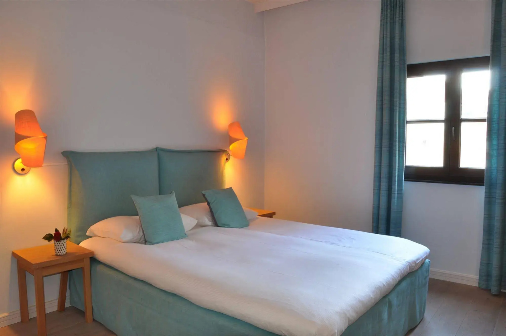 TripInn Eden Antwerp