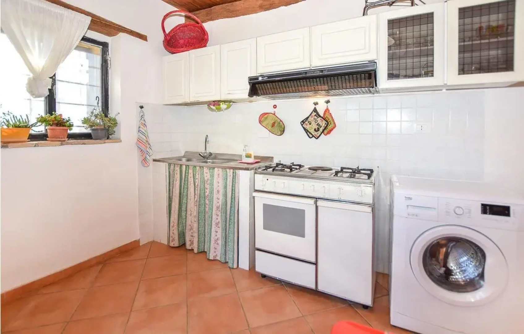 Amazing Home in Montebuono With 1 Bedrooms