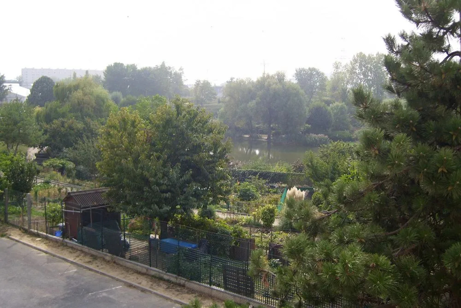 Hôtel & Résidence Sarcelles