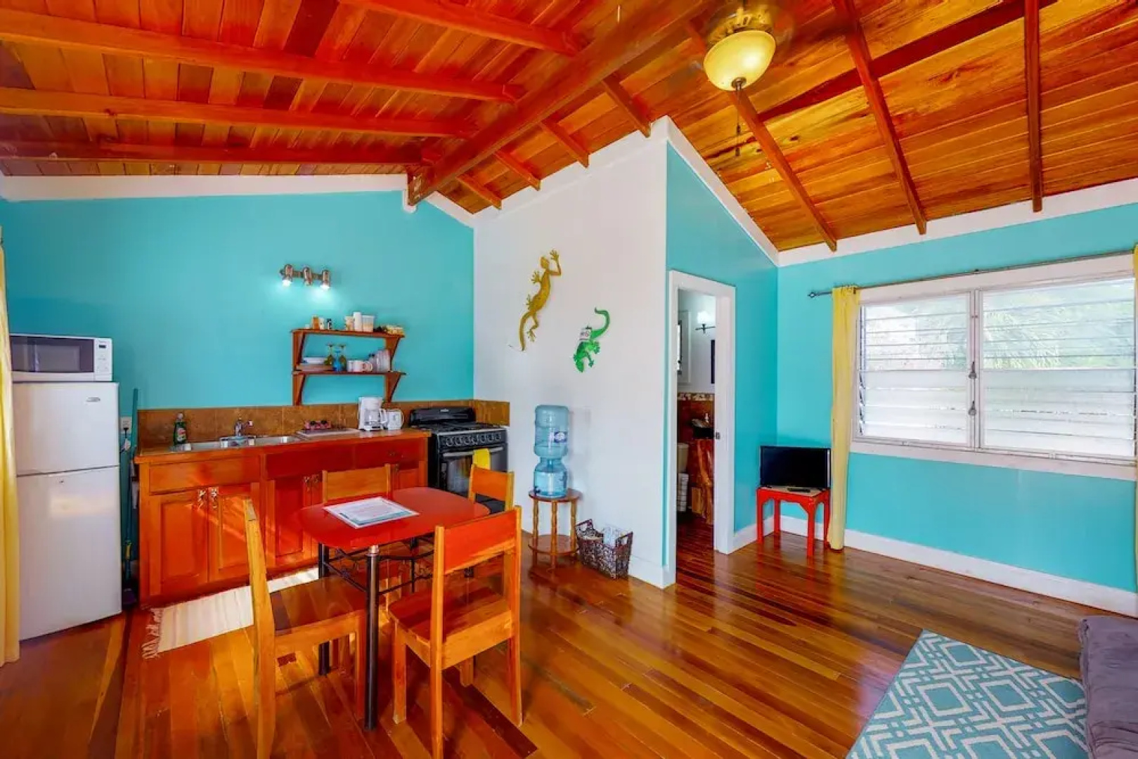 Caye Caulker Cabanas