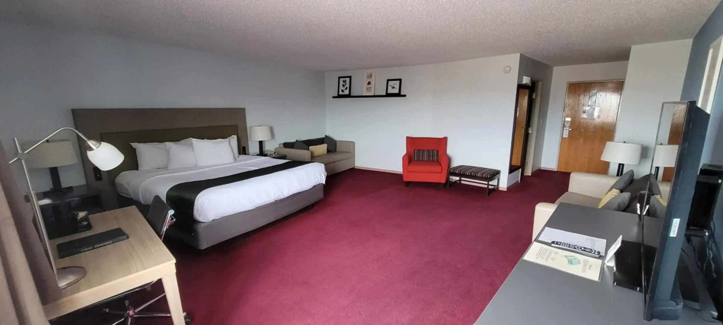 Pictured Rocks Inn & Suites