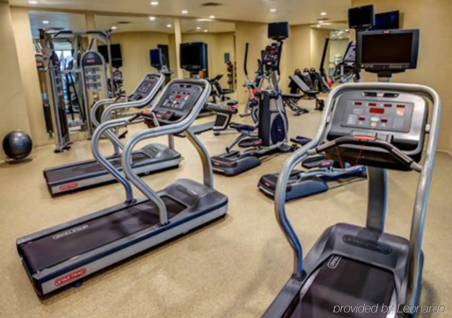 DoubleTree by Hilton West Fargo Sanford Medical Center Area