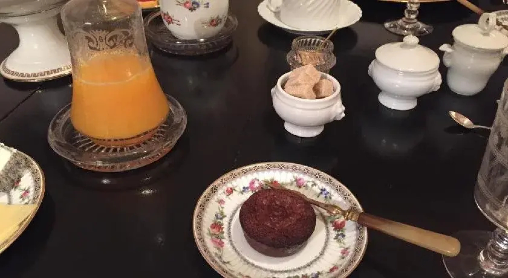 Au 16 Place Saint Louis