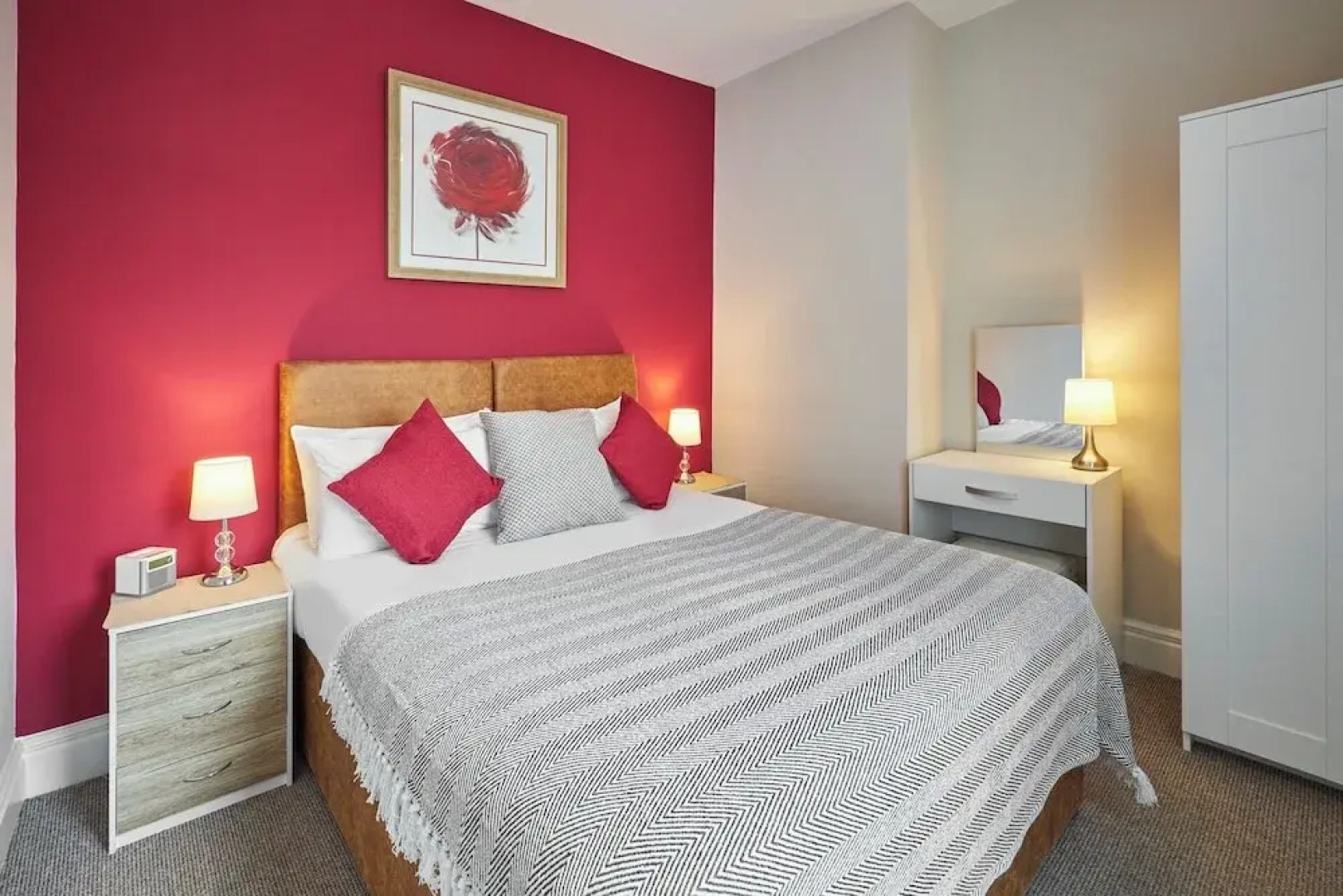 Host Stay Leaf Cottage