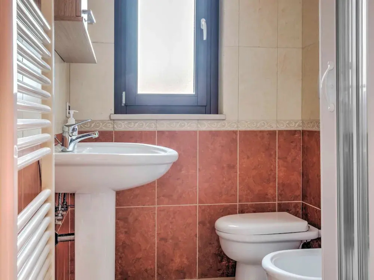 Pleasant Villa in Trani with Barbecue