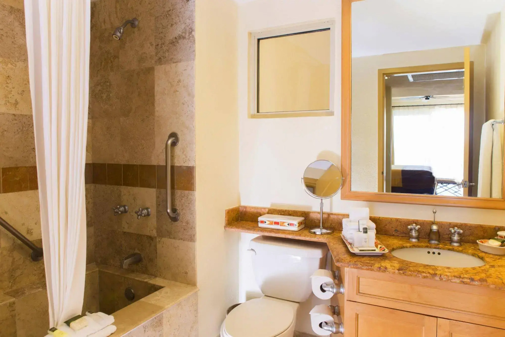 Villa del Arco Residences