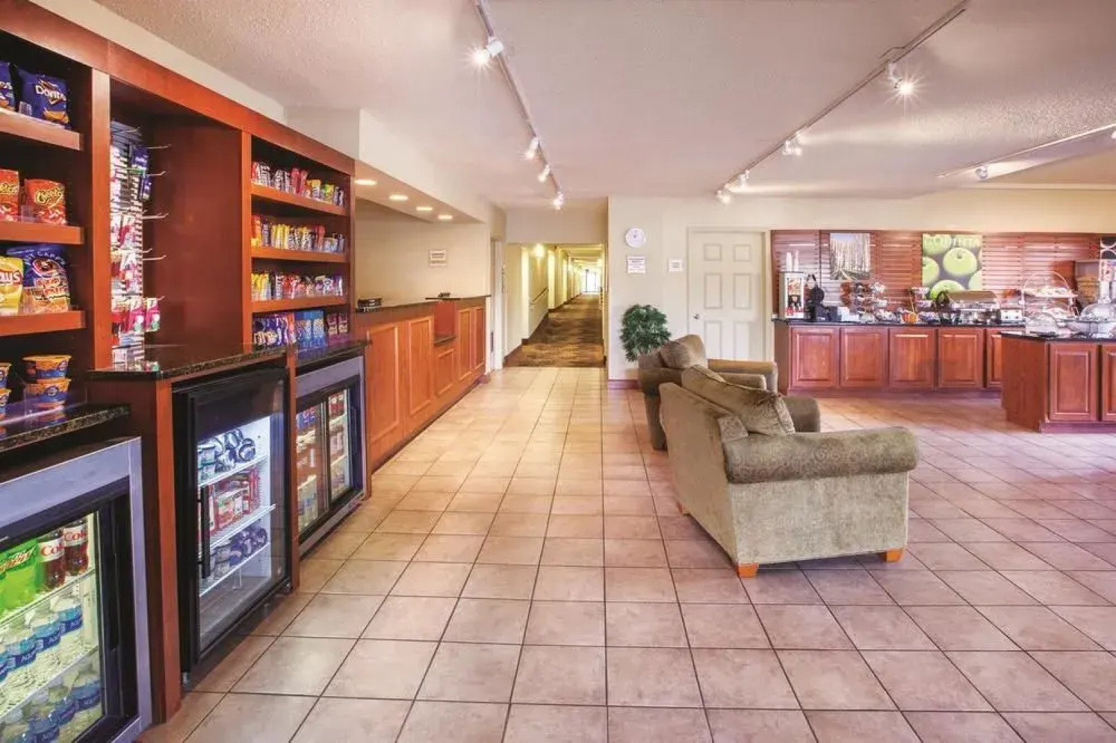 La Quinta Inn & Suites Canton