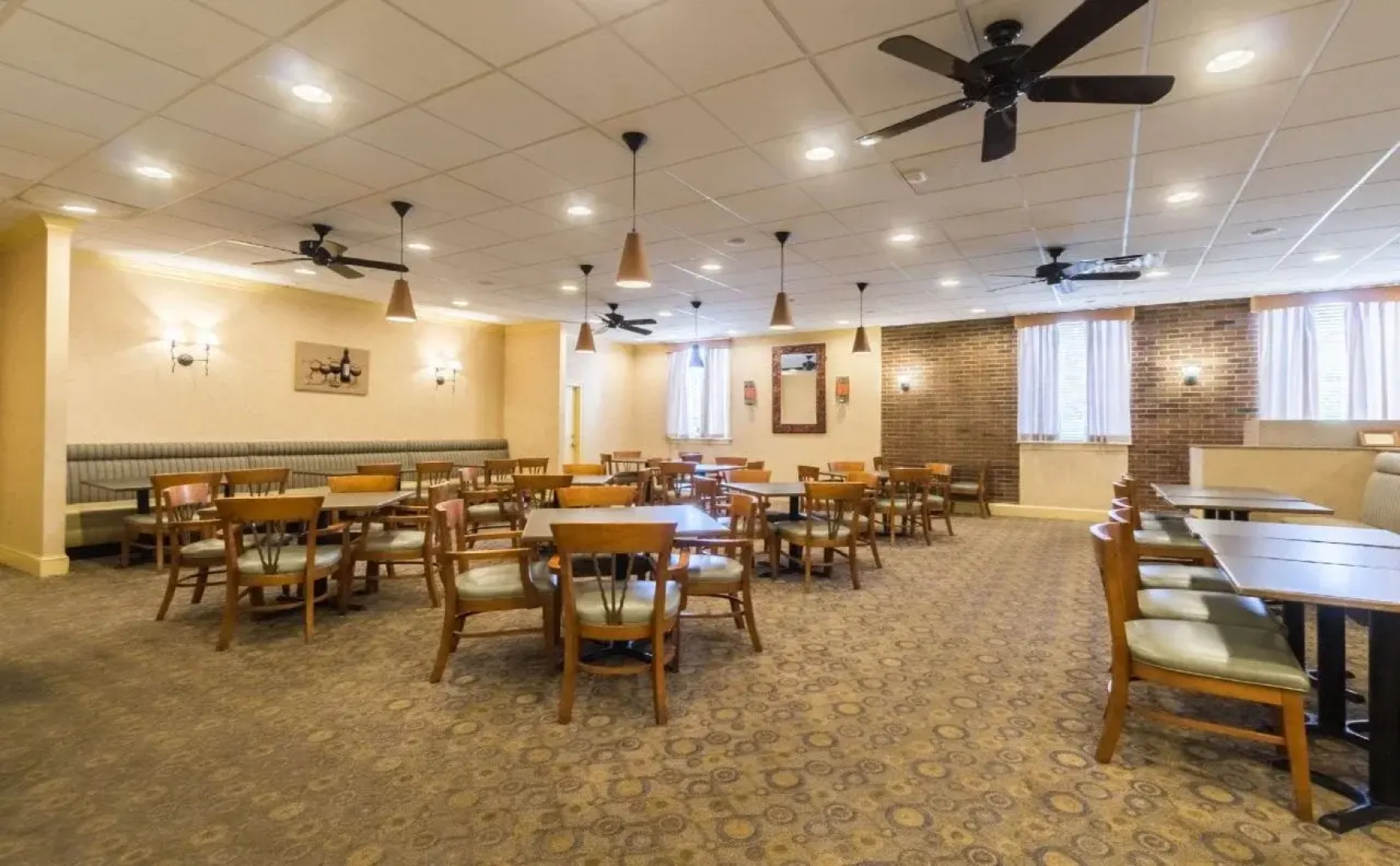 Quality Inn & Suites Conference Center