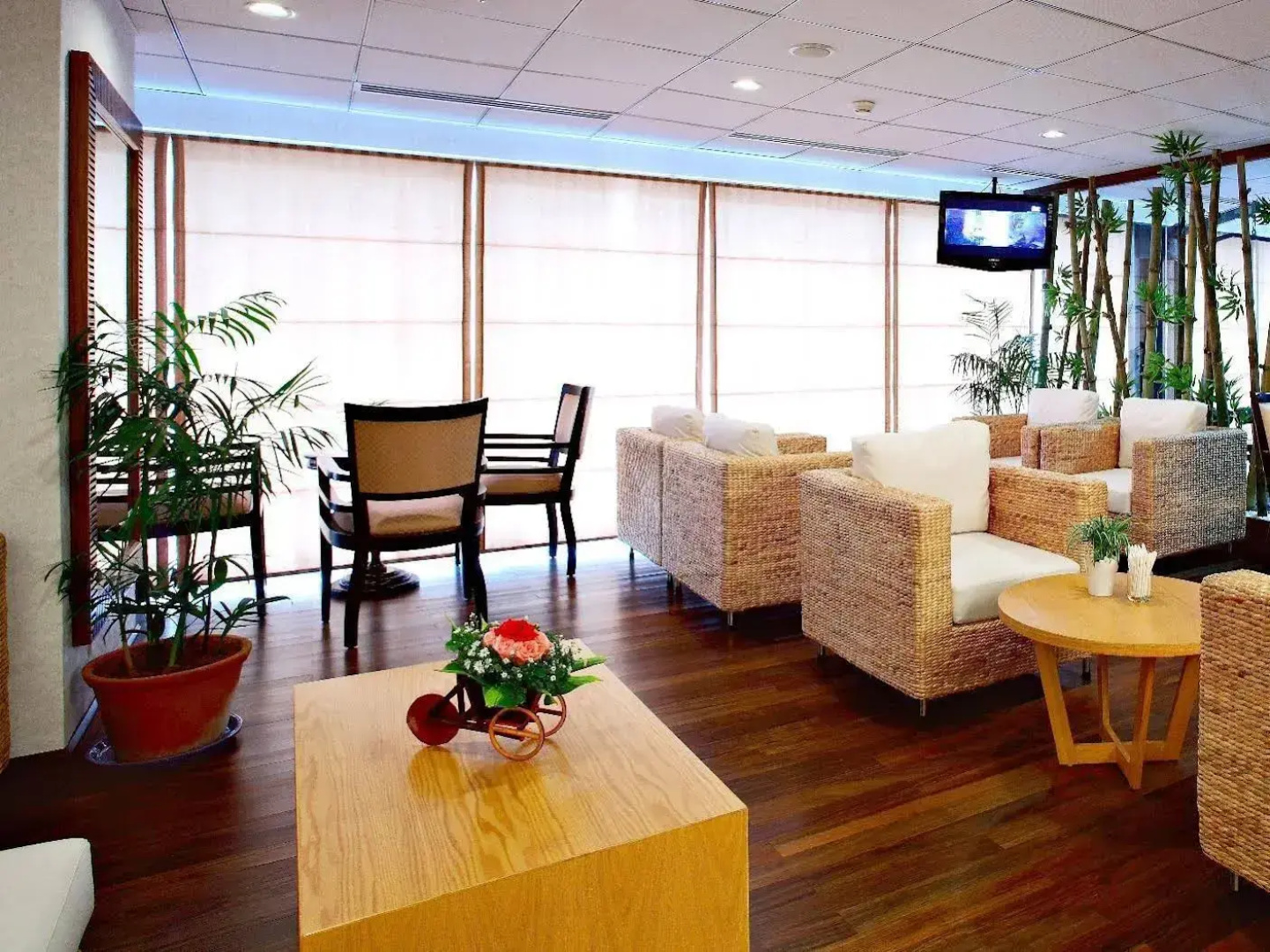 Lancaster Saigon Serviced Apartments Le Thanh Ton