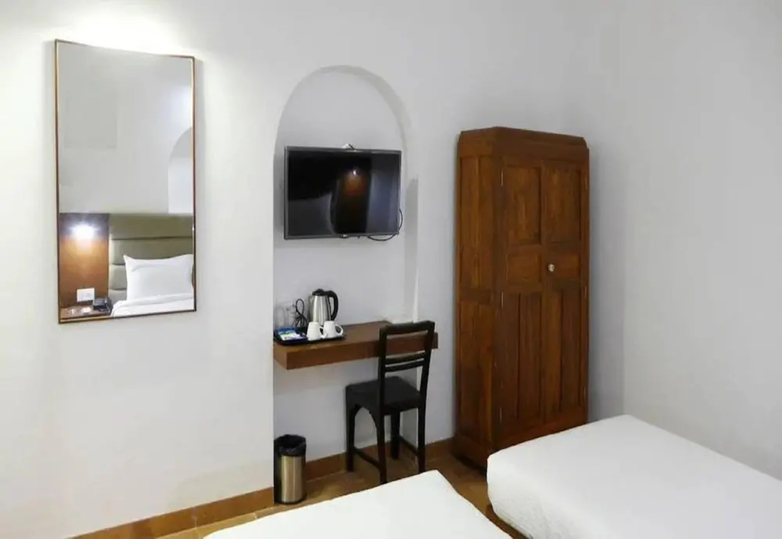 Le Aham Boutique Hotel