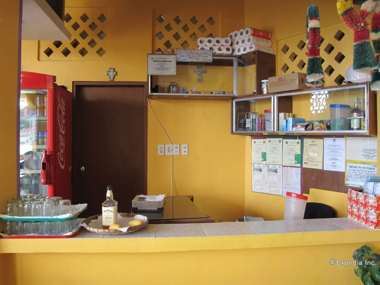 White Beach Hotel Puerto Galera powered by Cocotel