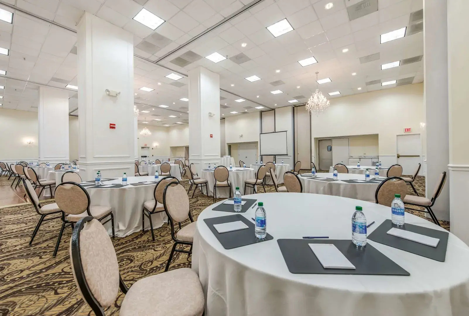 Comfort Suites Chicago O'Hare Airport