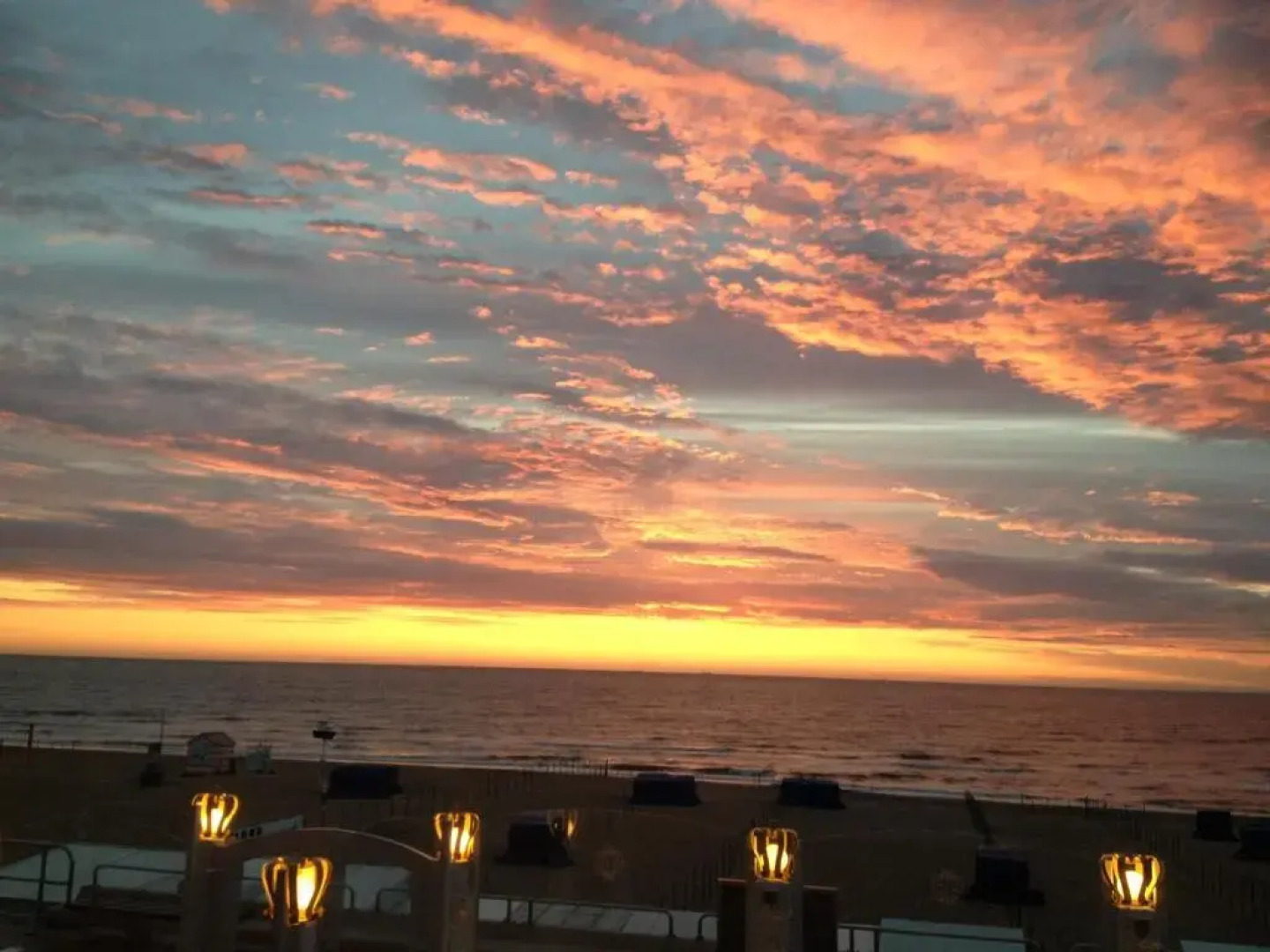 Beach Hotel - Auberge des Rois