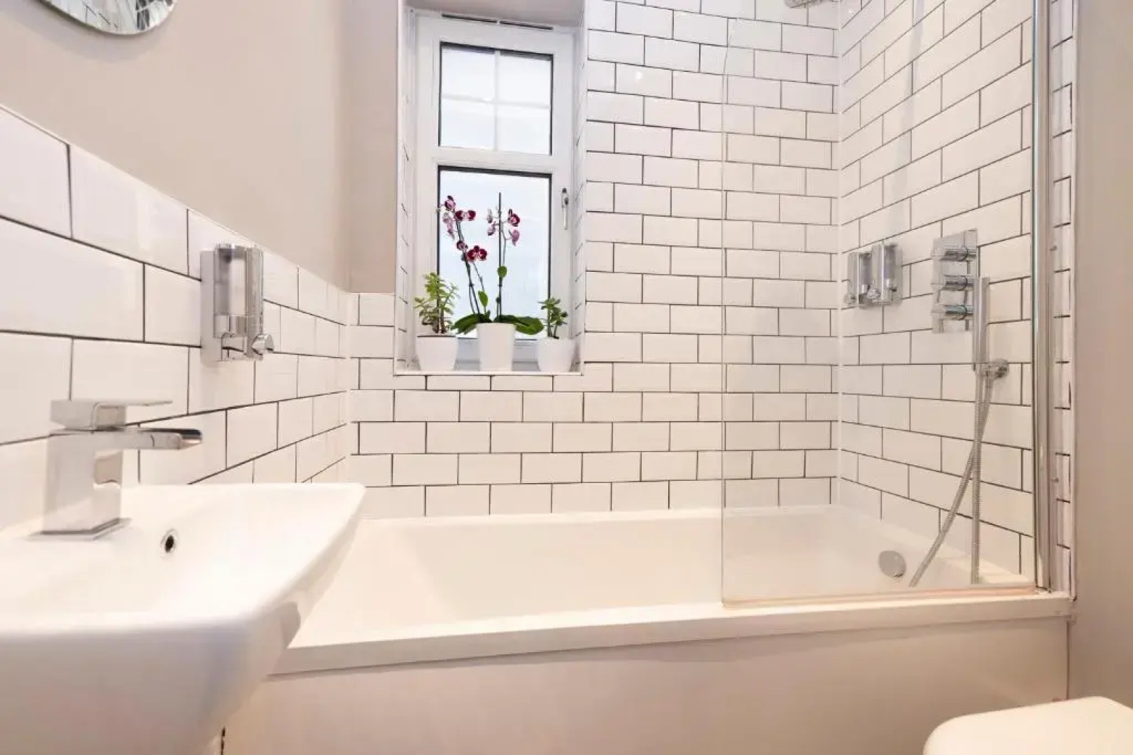 Stylish George Street Apartment