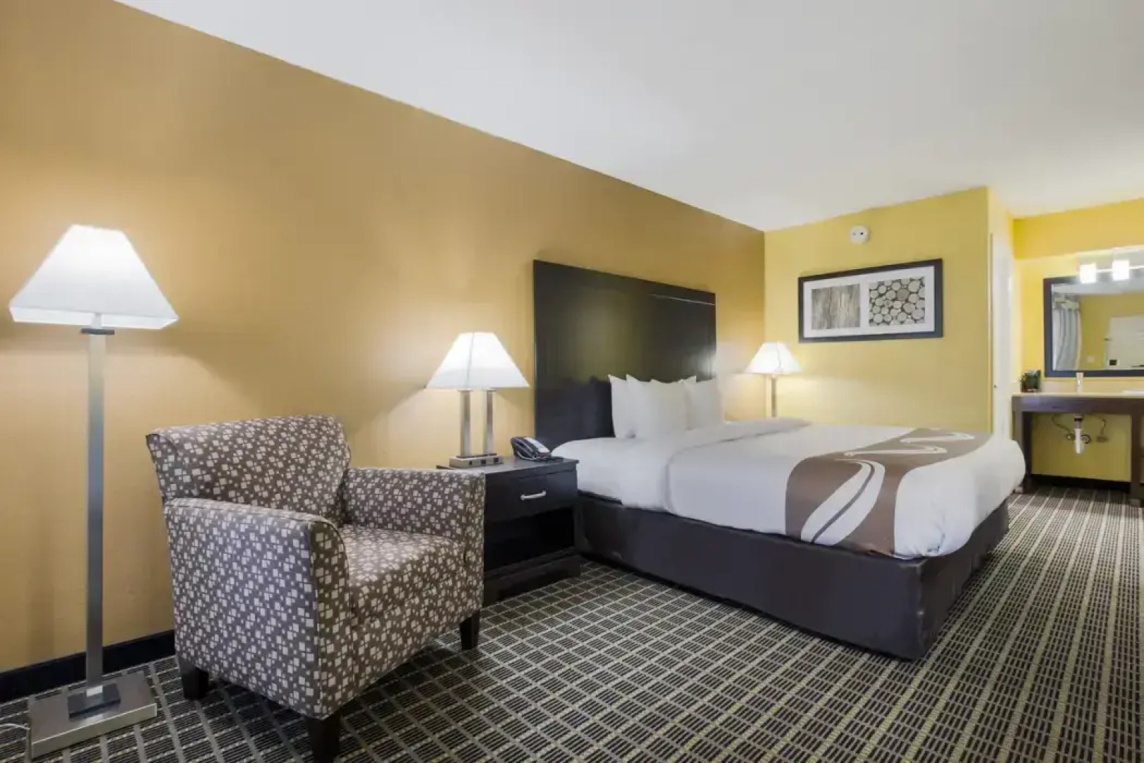 Quality Inn London North