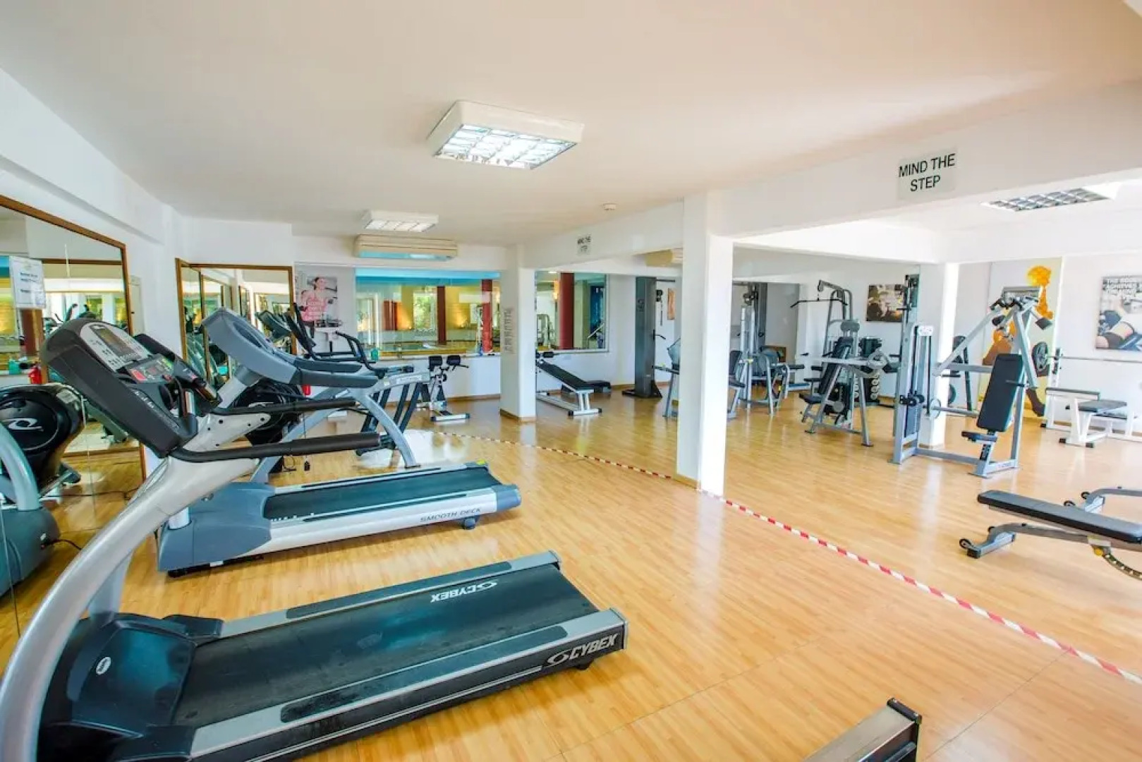 Sanders Seaview Paphos