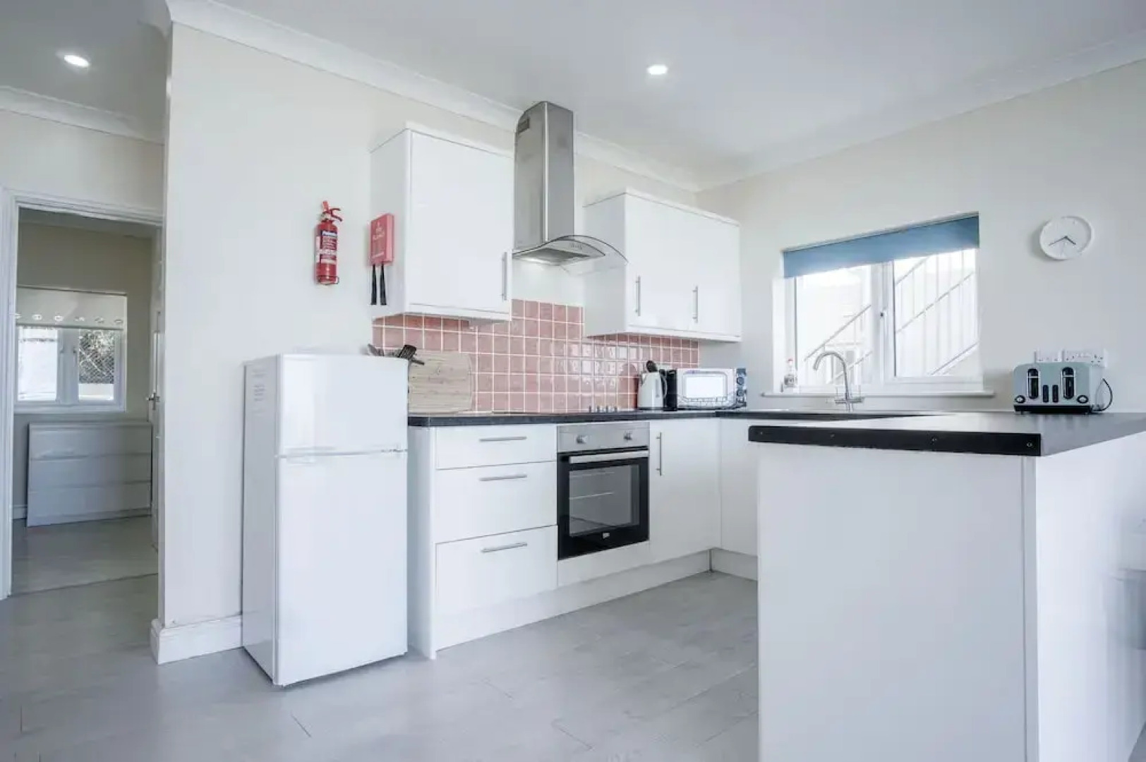 Dunes End - 2 Bedroom Apartment - Pendine