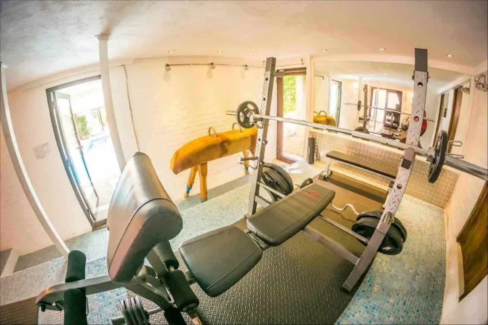 Sea View Holiday Flat - Covehurst Bay