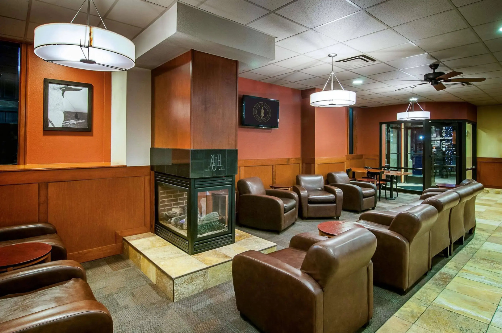 Hotel Alex Johnson Rapid City, Curio Collection by Hilton