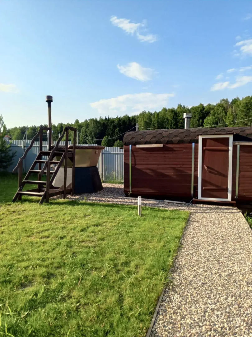 Дом с видом на лес