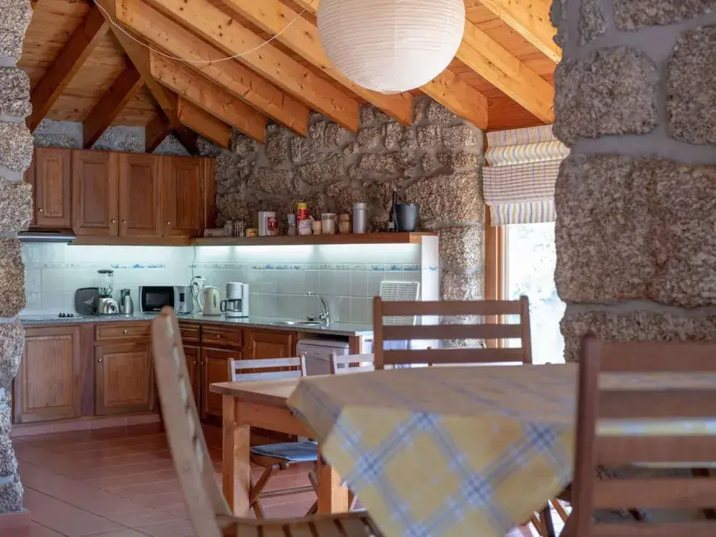 Mansion in Dao Valley by River Beach