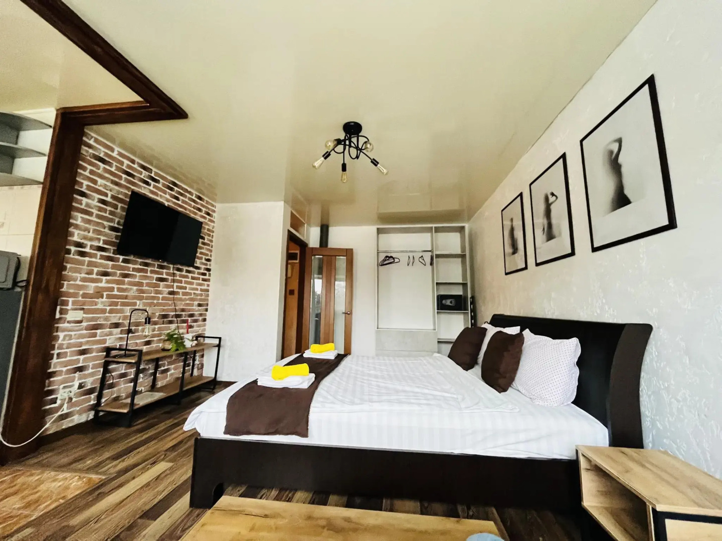 Виктория на улице Салтыкова Щедрина