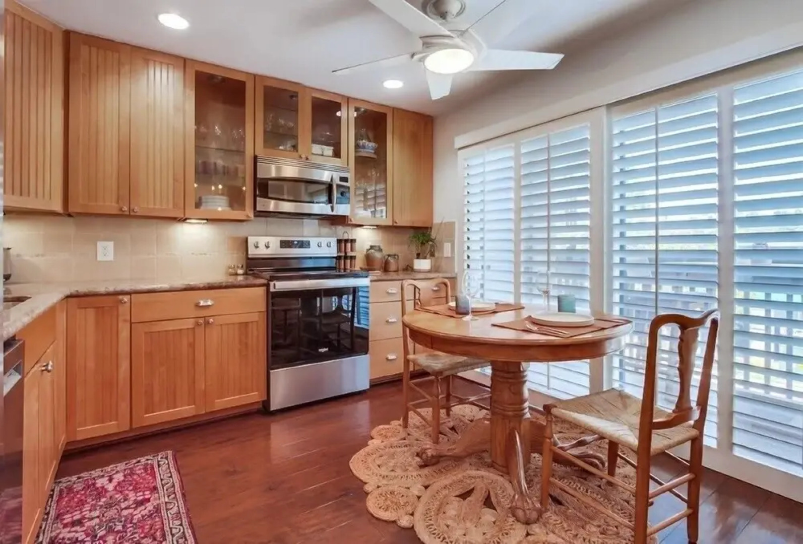 Sbtc161 3 Bedroom Condo