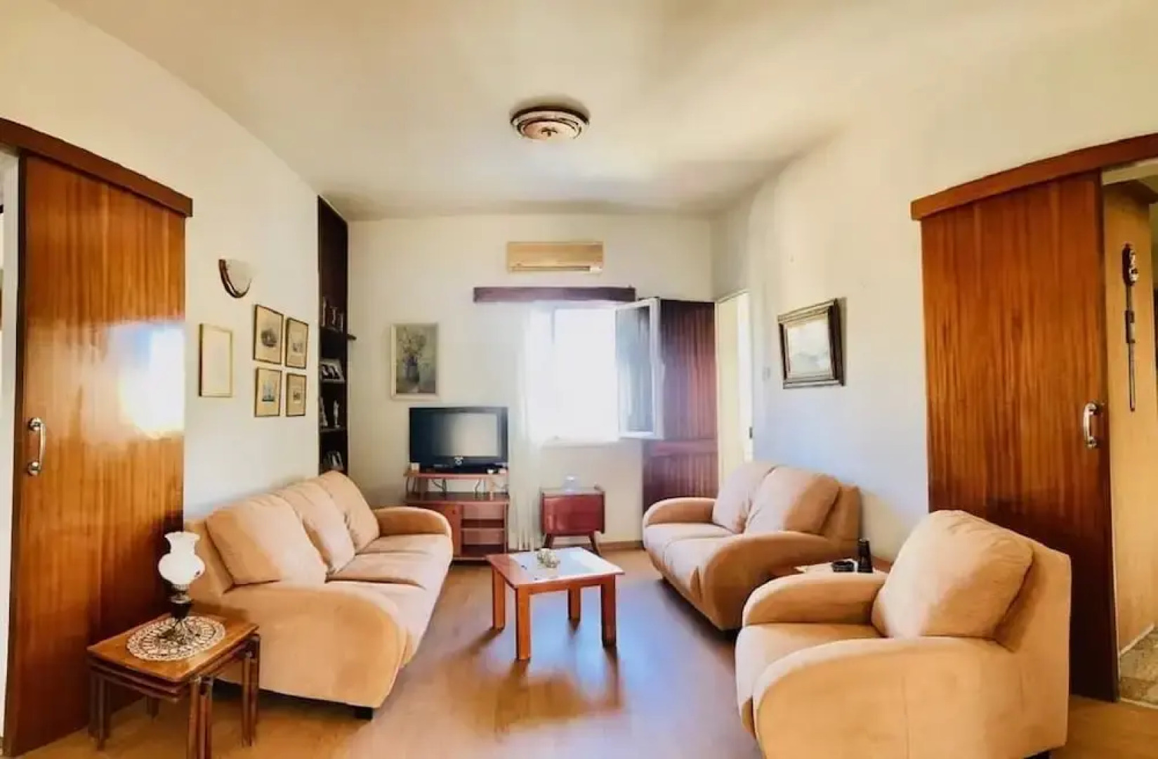 Timeless Apartment in the City Centre