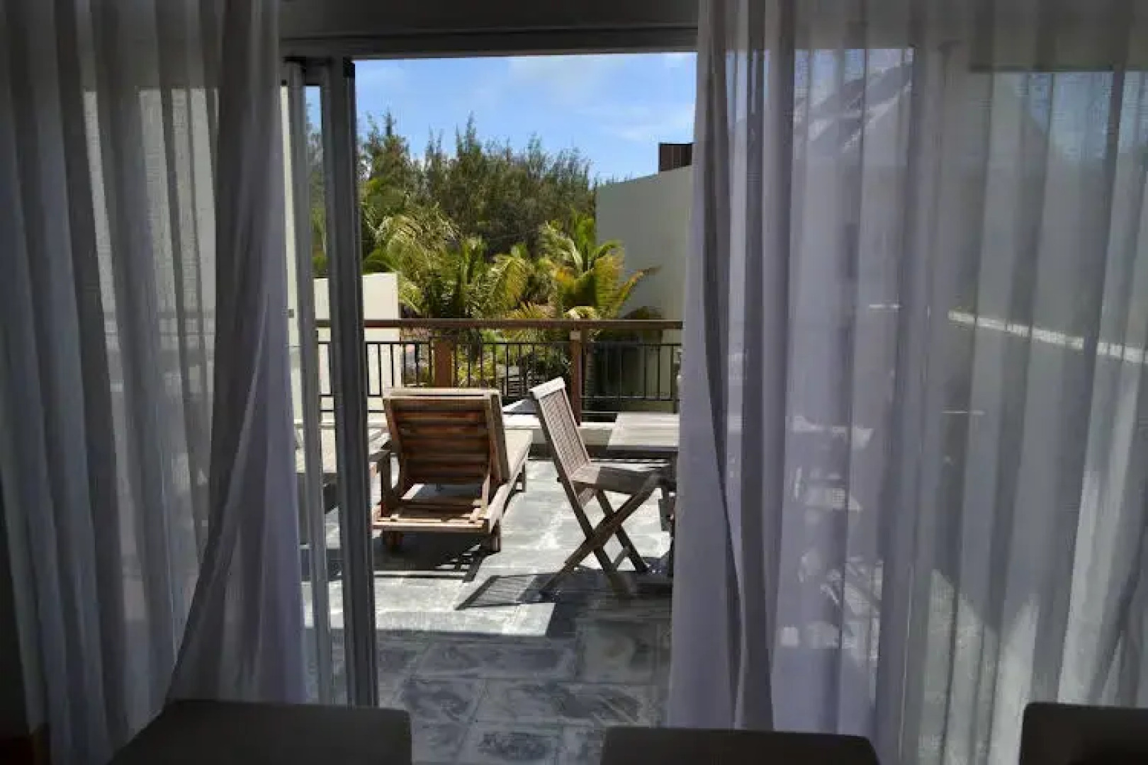 Cape Bay Luxury Beach Apartments By Barnes