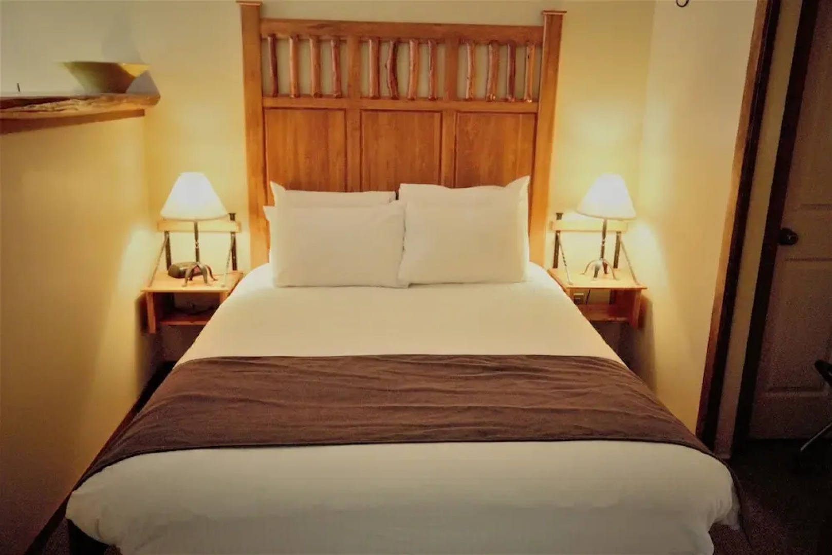 Snow Creek Lodge by Fernie Lodging Co