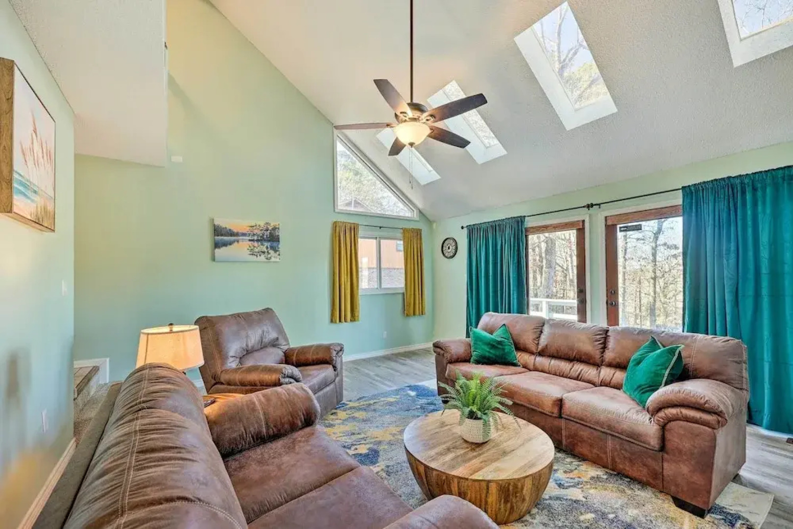 Near Ouachita River: Home w/ Deck in Hot Springs