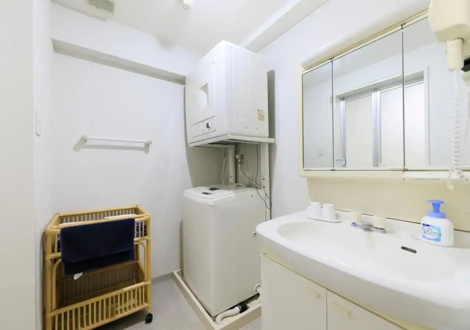 Katsuura Hilltop Hotel & Residence