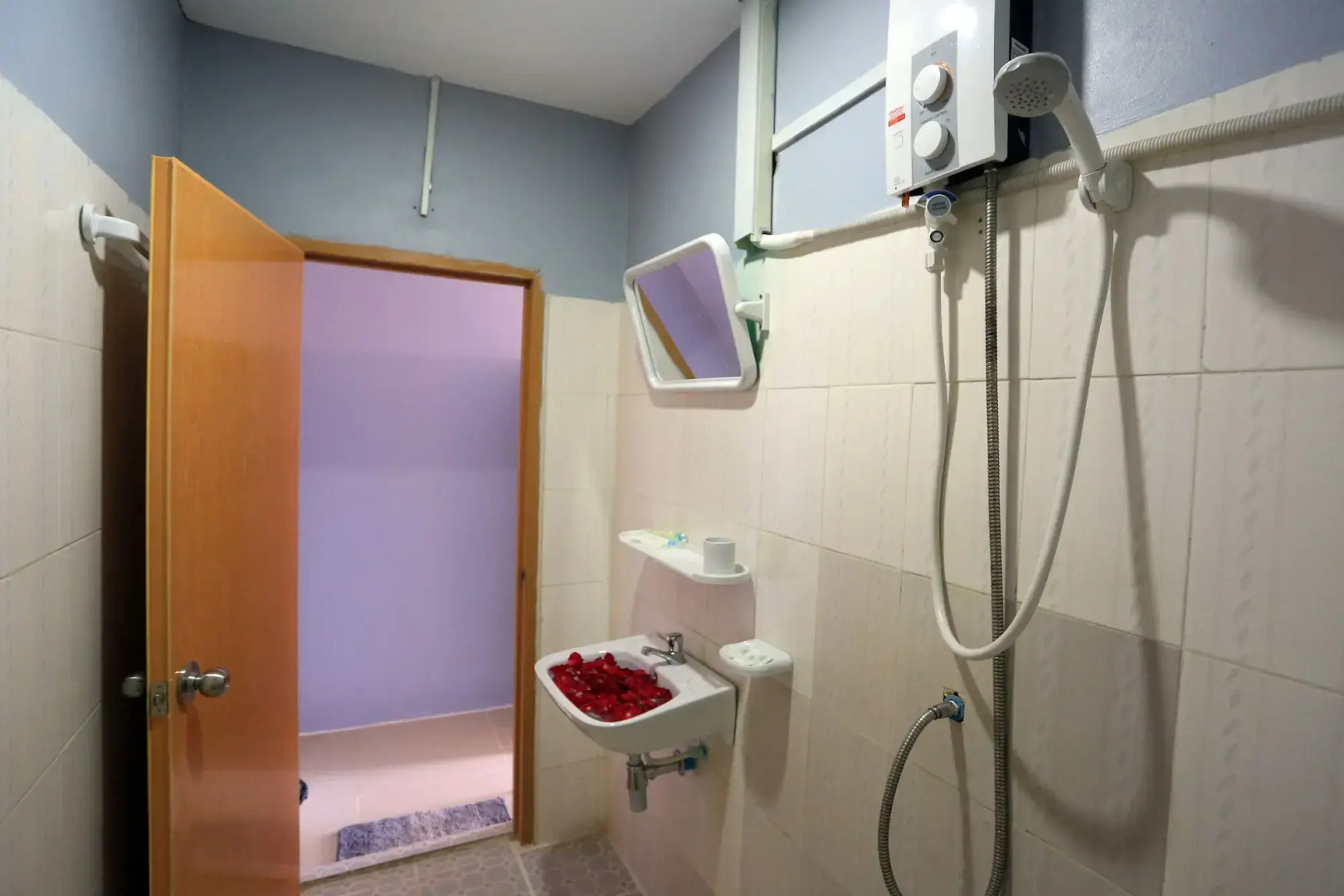 Cheng Lay Guesthouse