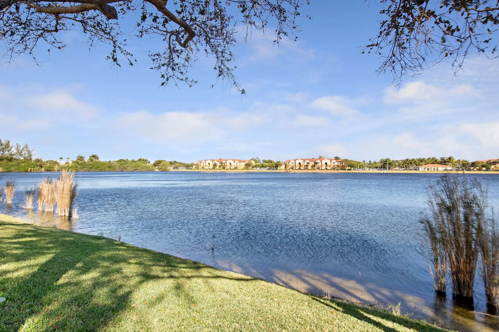 La Quinta Inn & Suites by Wyndham Ft. Lauderdale Airport