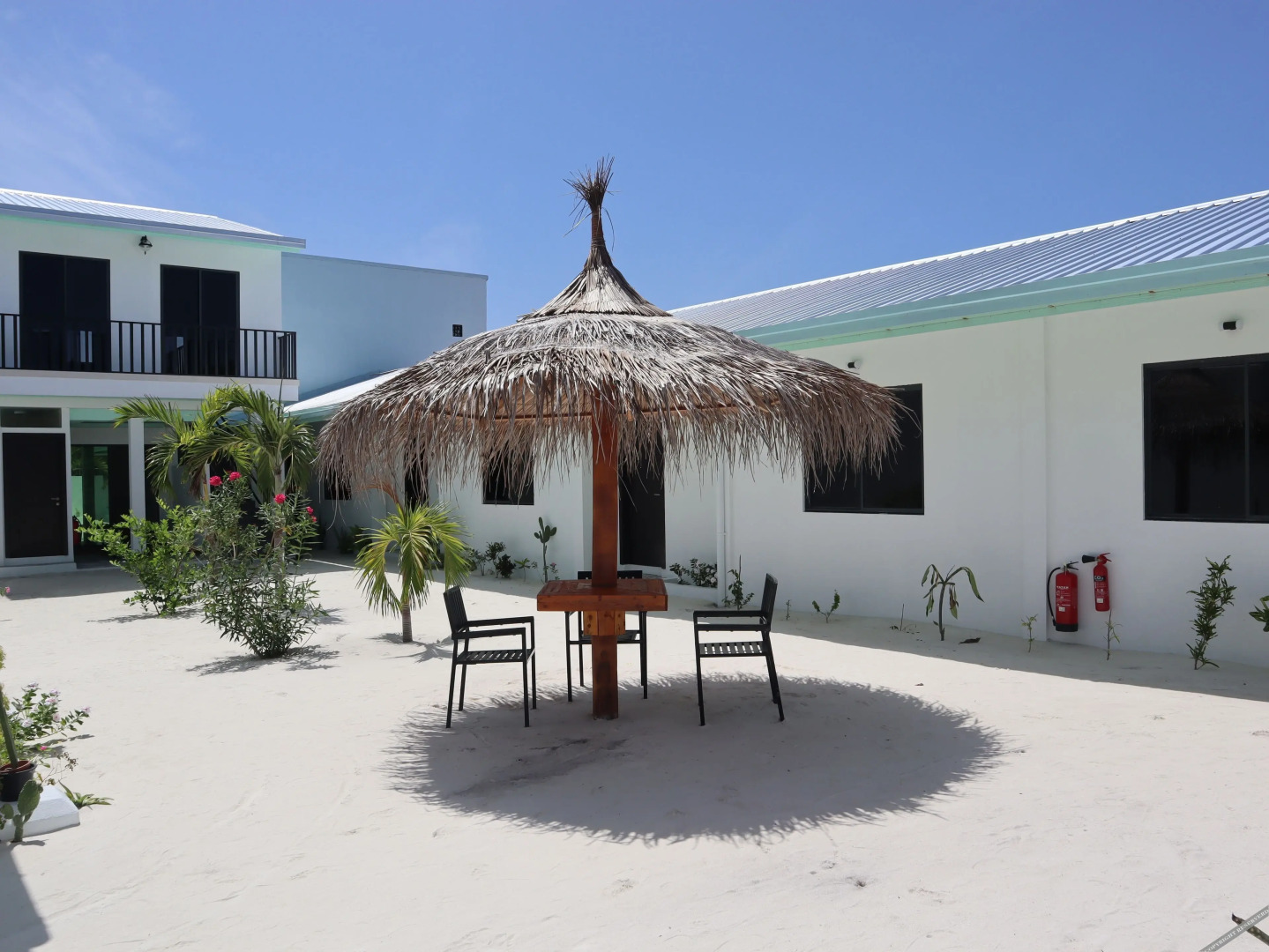 Clouds Beach Retreat Laamu