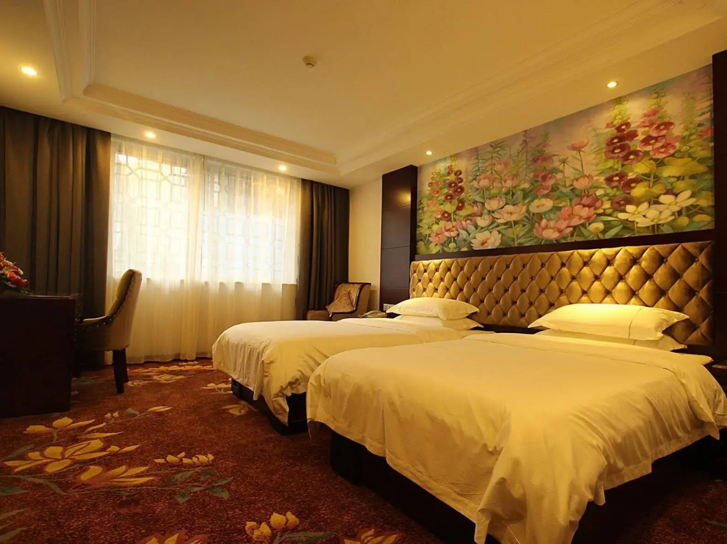 New West Street - Grand Wing