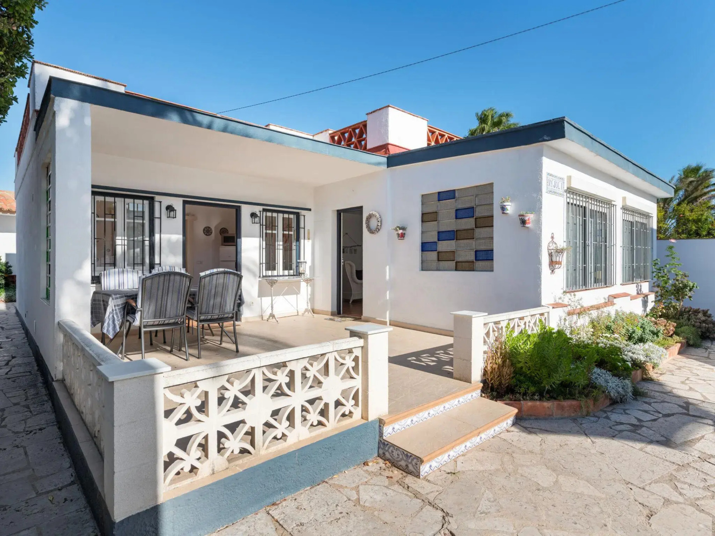 Detached House in Quiet Residential Area of Vinaròs near Beach